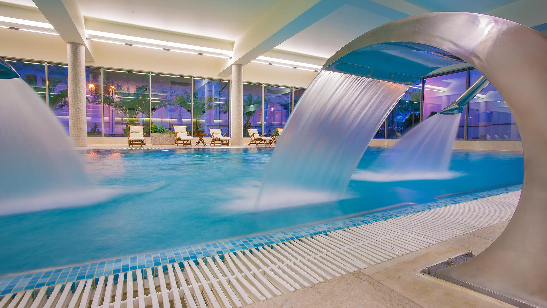 Savoy Westend Hotel Карловы Вары 5*,